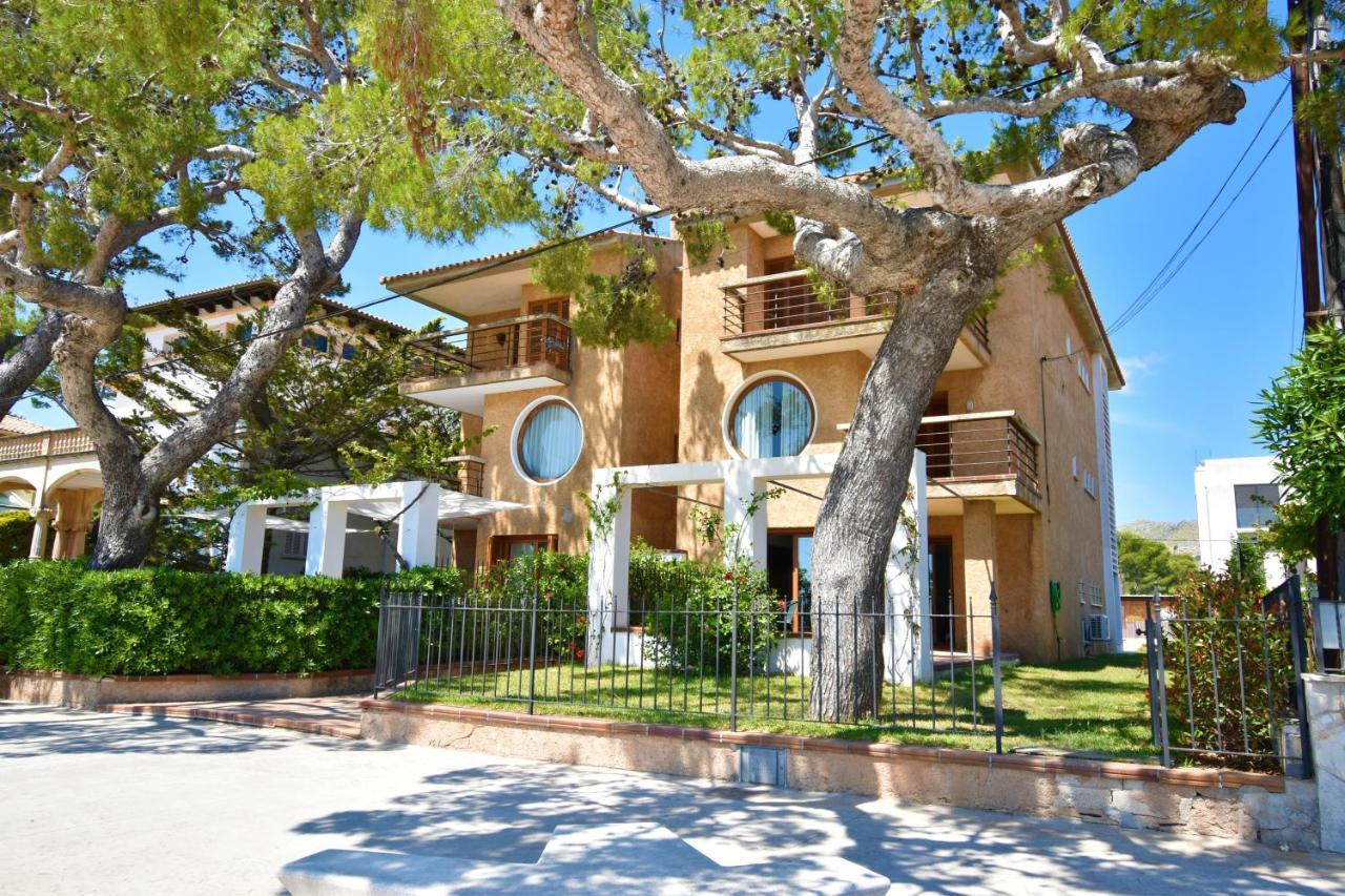 La Gola Apartment, First-Line Beachfront, Newly Refurbished Port de Pollença Extérieur photo