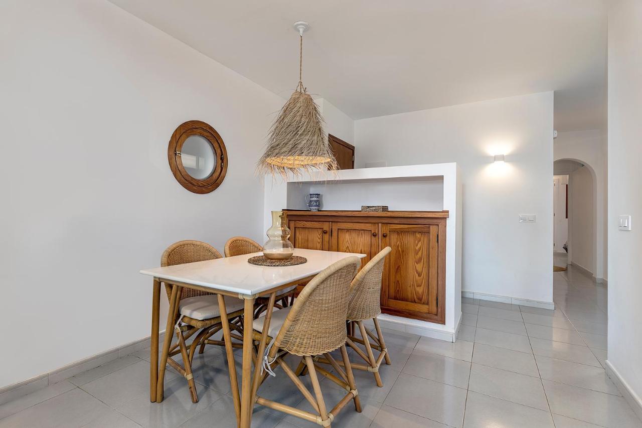 La Gola Apartment, First-Line Beachfront, Newly Refurbished Port de Pollença Extérieur photo