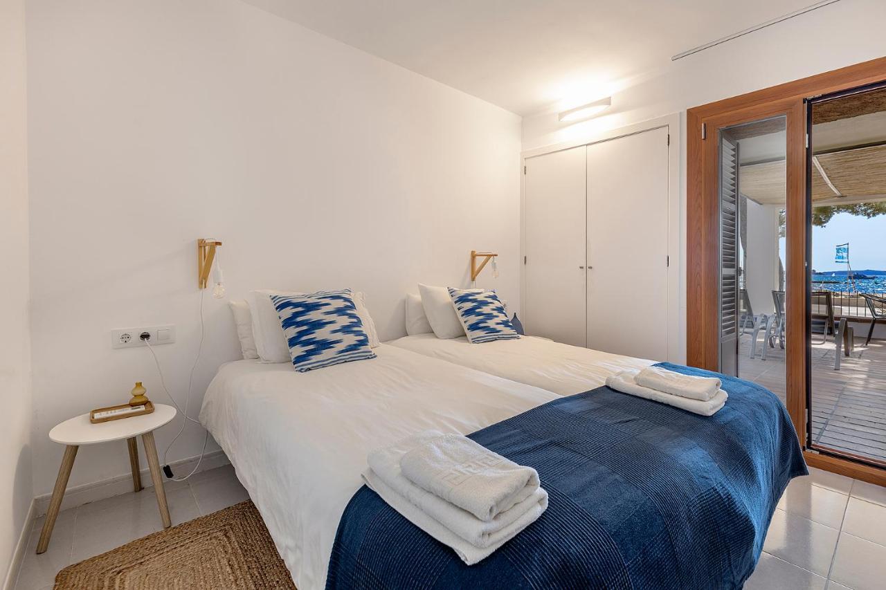 La Gola Apartment, First-Line Beachfront, Newly Refurbished Port de Pollença Extérieur photo
